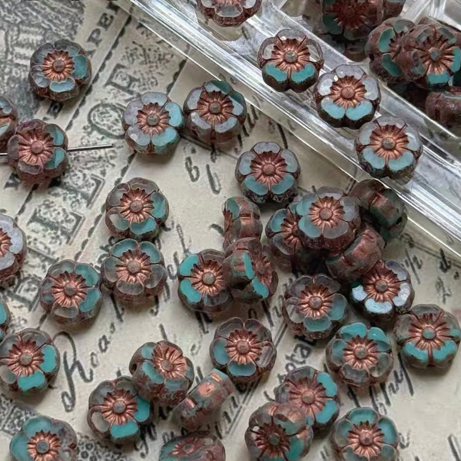 Hawaiian Flower Czech Beads