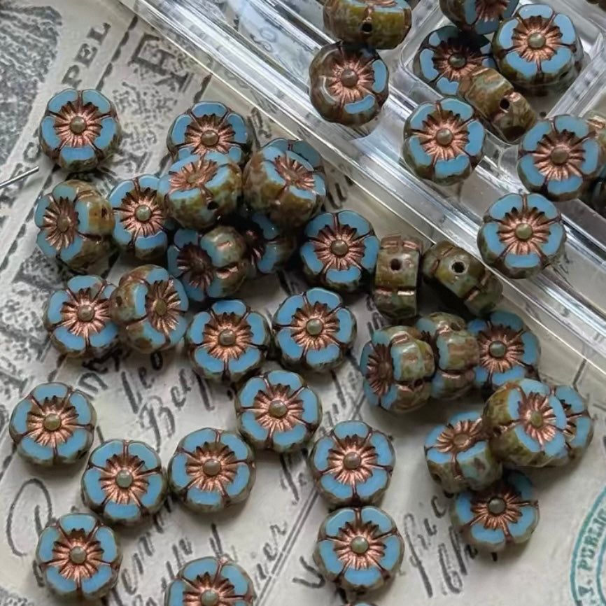 Hawaiian Flower Czech Beads