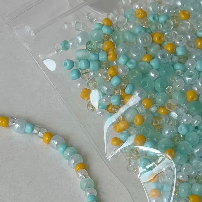 Cat's Eye Mixed-color Rice Beads