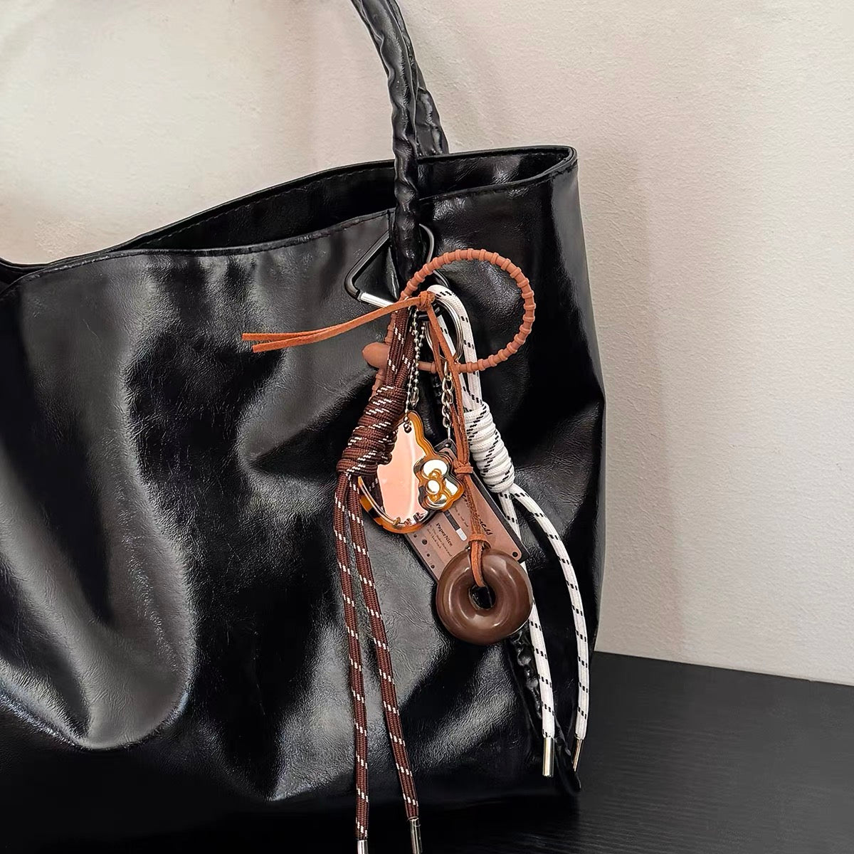 Cat Mirror & Donut Bag Charm & Phone Chain