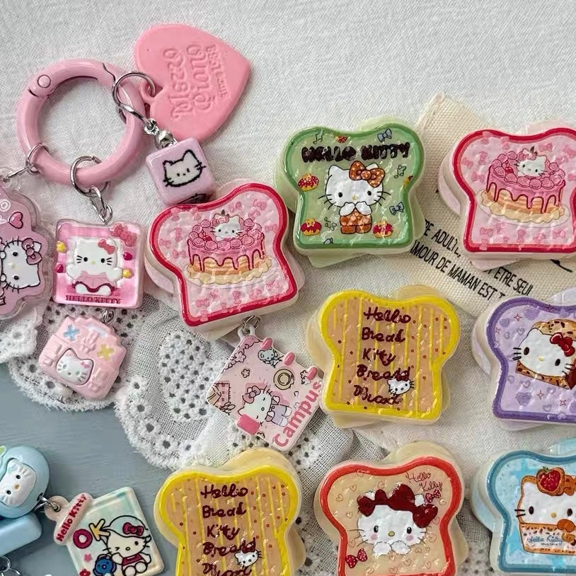 HK Bear Cute Resin Toast Beads