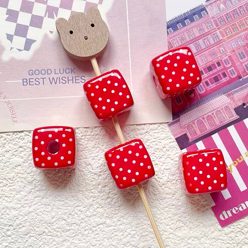 Cat-shaped Red Polka Dot Acrylic Cube Beads