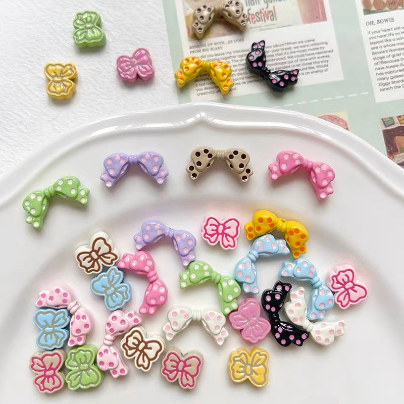 Polka Dot Bowknot Alloy Enameled 3D Beads