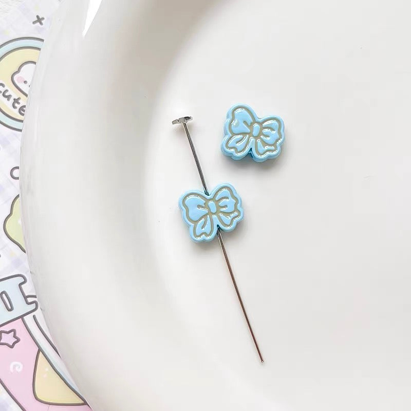 Polka Dot Bowknot Alloy Enameled 3D Beads