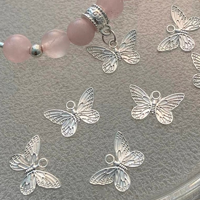 Butterfly Pendant Beads Strung with Alloy Plated in Bright Silver