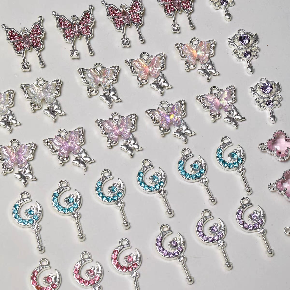 Alloy Diamond-Inlaid Butterfly Fairy Wand Pendant Beads