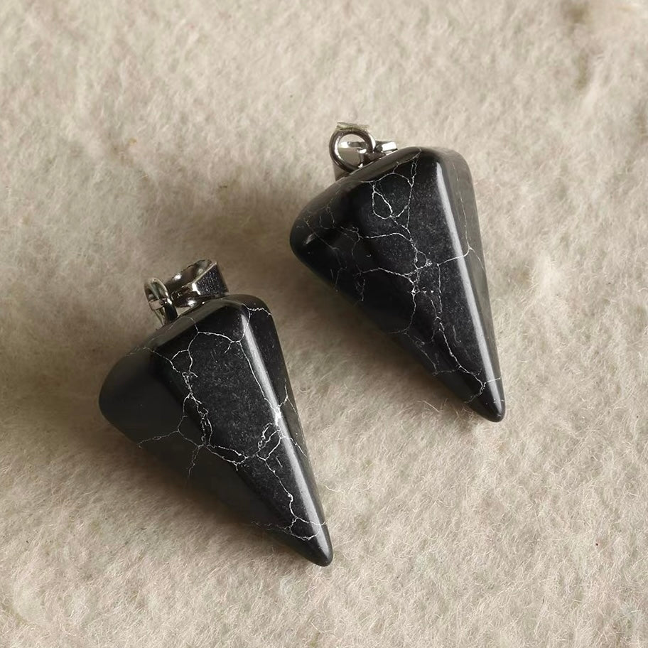 Natural Stone Faceted Triangular Hammer Pendant Beads