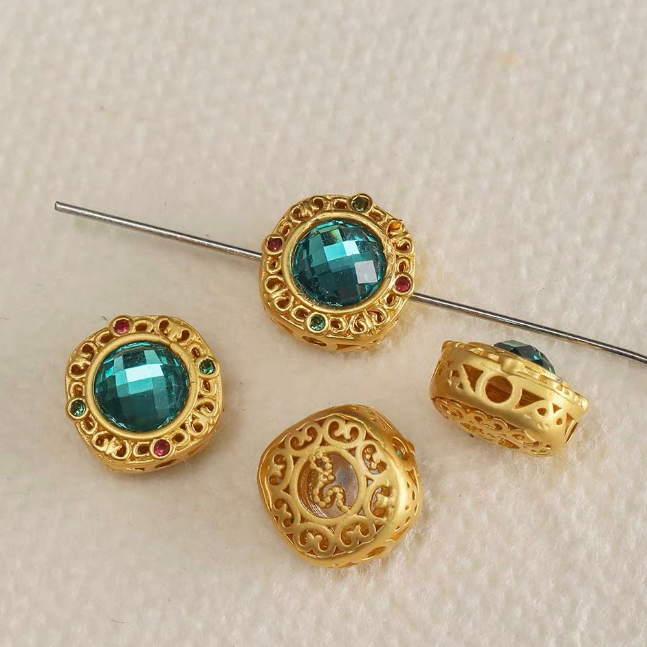 High color-retention placer gold bead