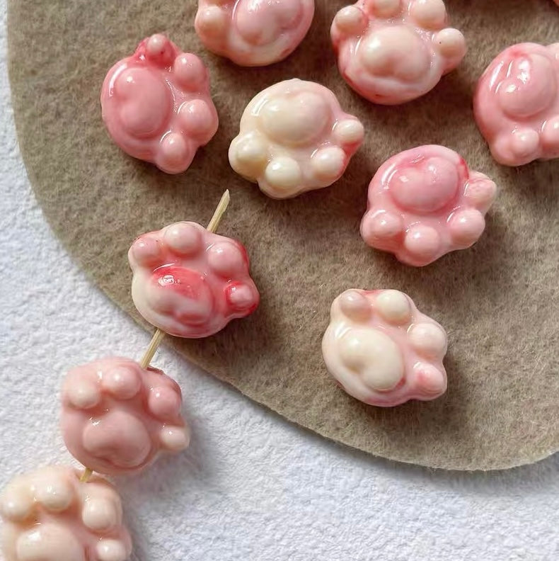 Shell Powder Pressed Cat Paw Beads