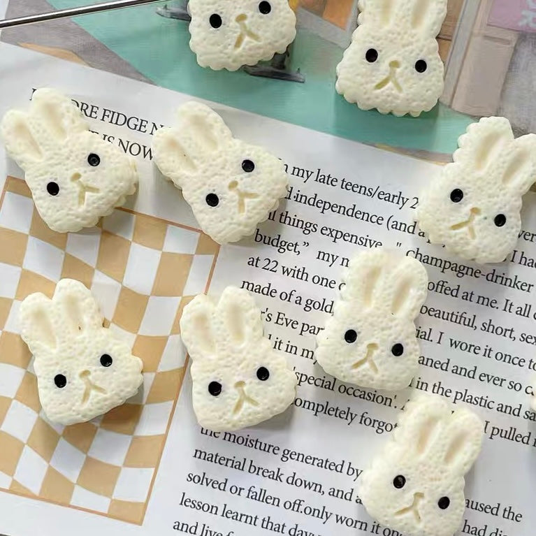 Resin Cartoon Cat & Rabbit Pressed Beads