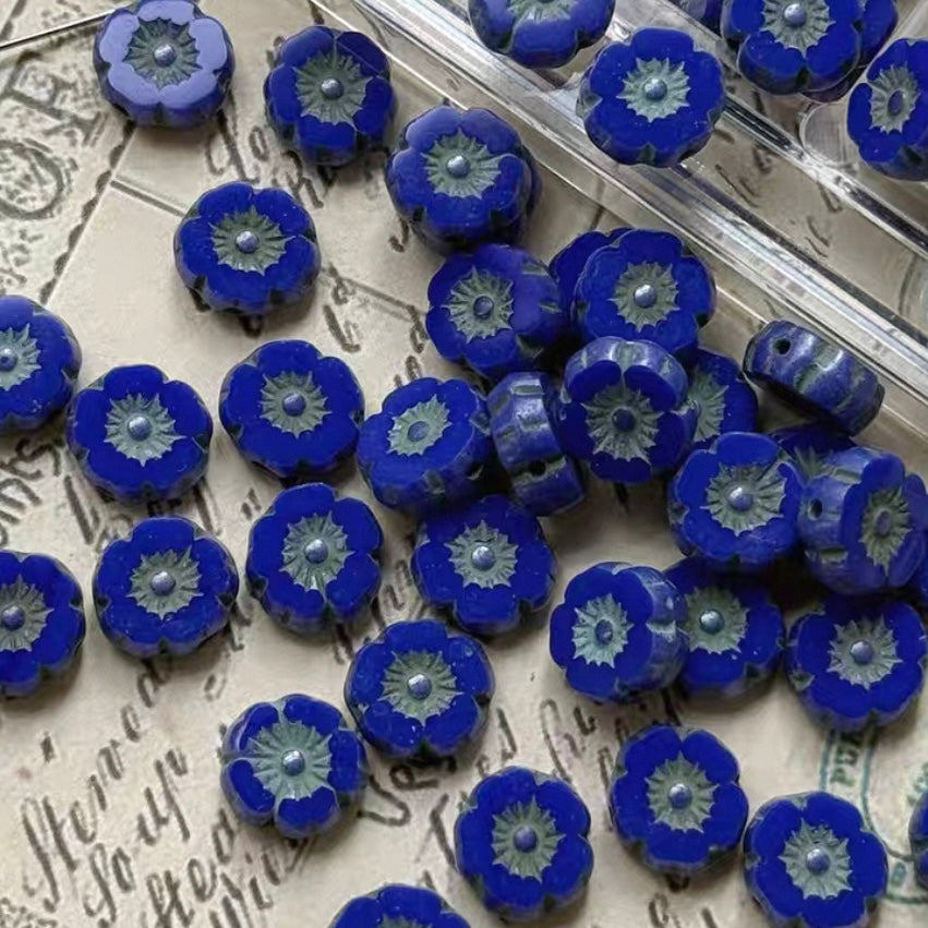 Hawaiian Flower Czech Beads