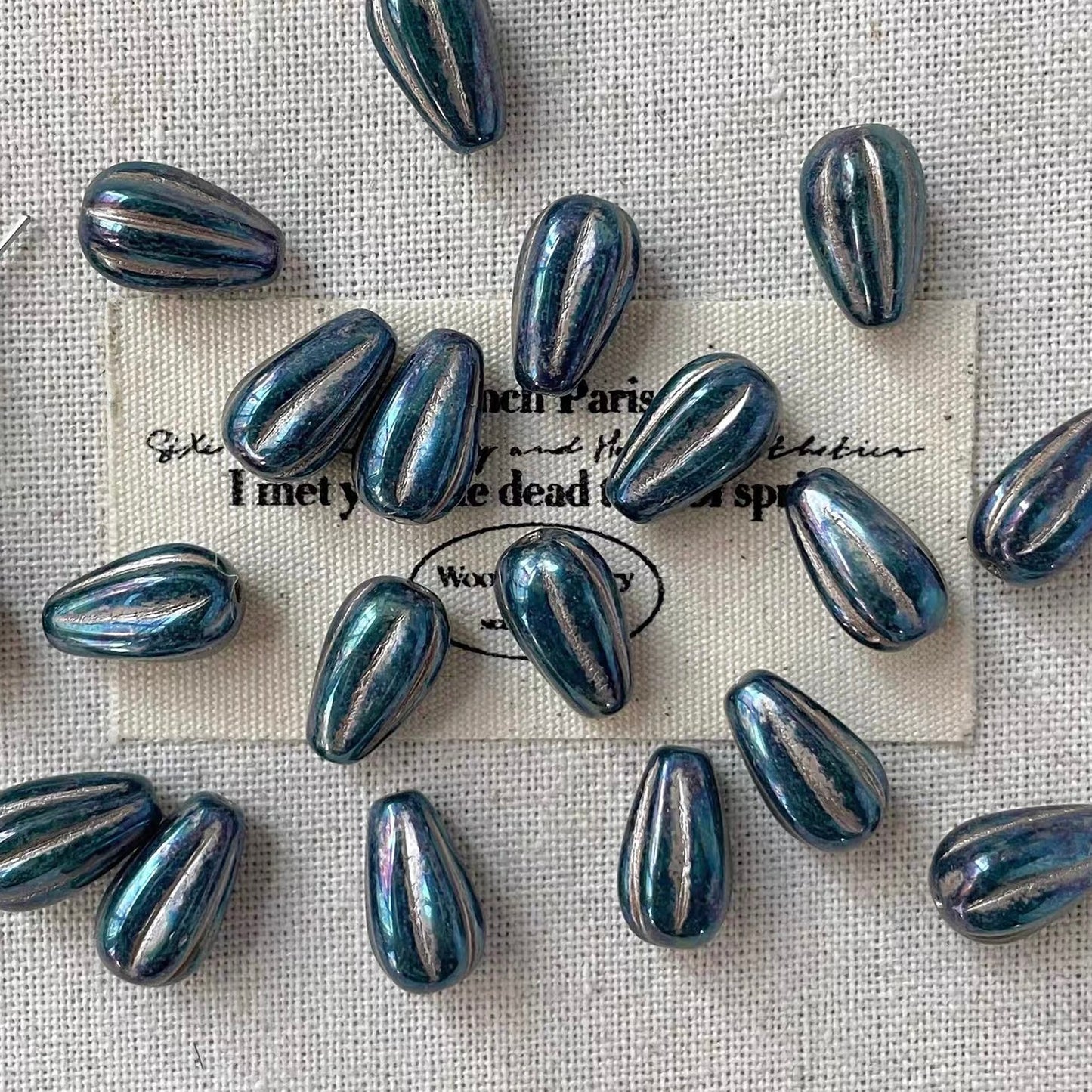 Teardrop Vintage Czech Beads