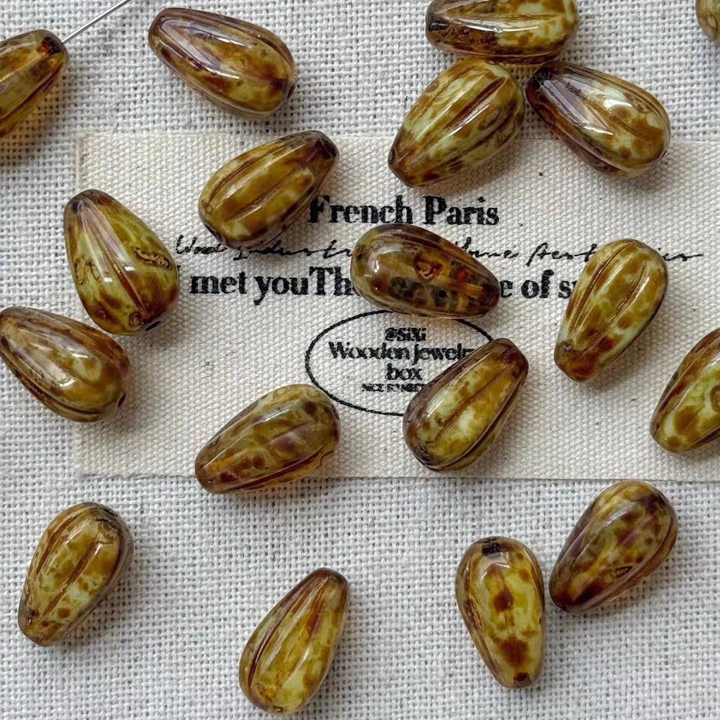 Teardrop Vintage Czech Beads