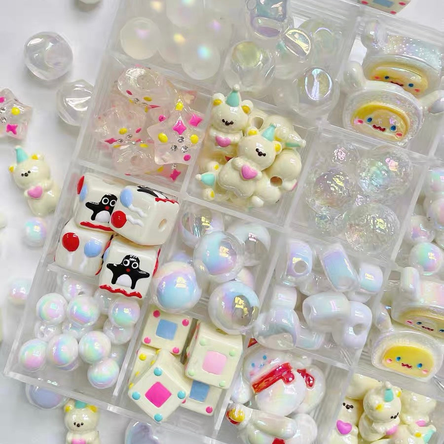 White Cute Acrylic Beads