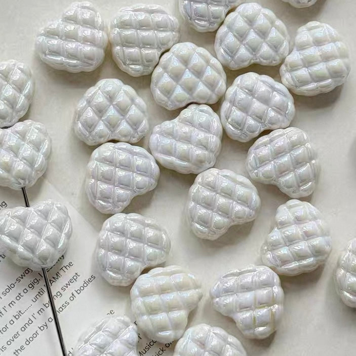 White Cute Acrylic Beads