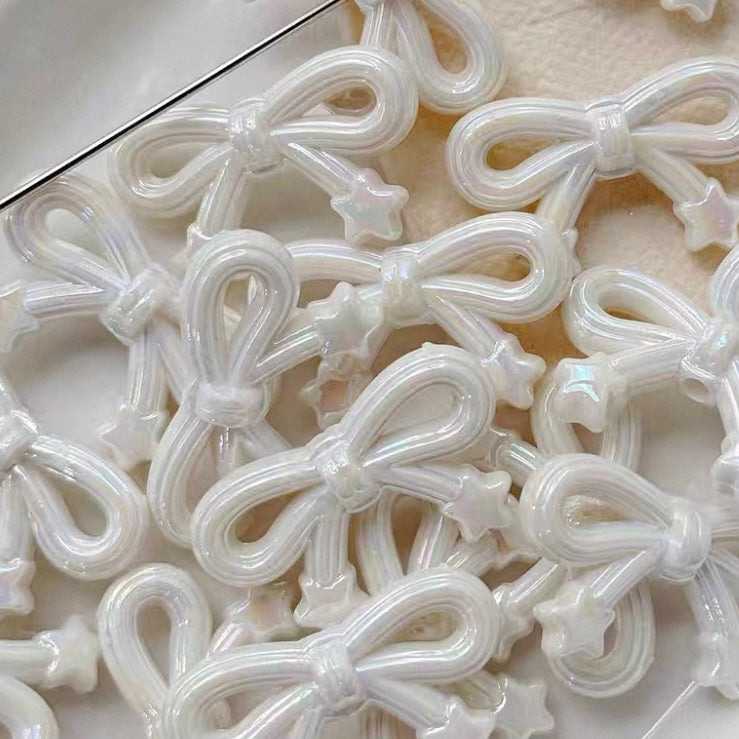 White Cute Acrylic Beads