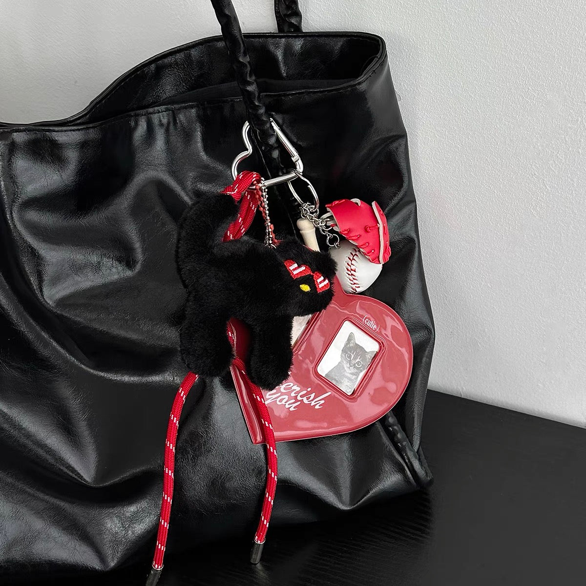 Plush Kitten & Big Heart Photo Card Holder Bag Charm & Phone Chain