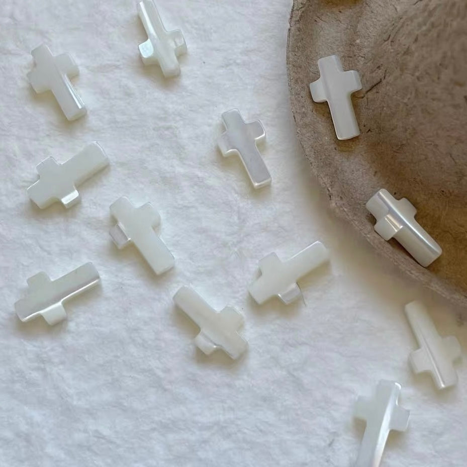 Cross-shaped White Mother-of-Pearl Natural Shell Beads