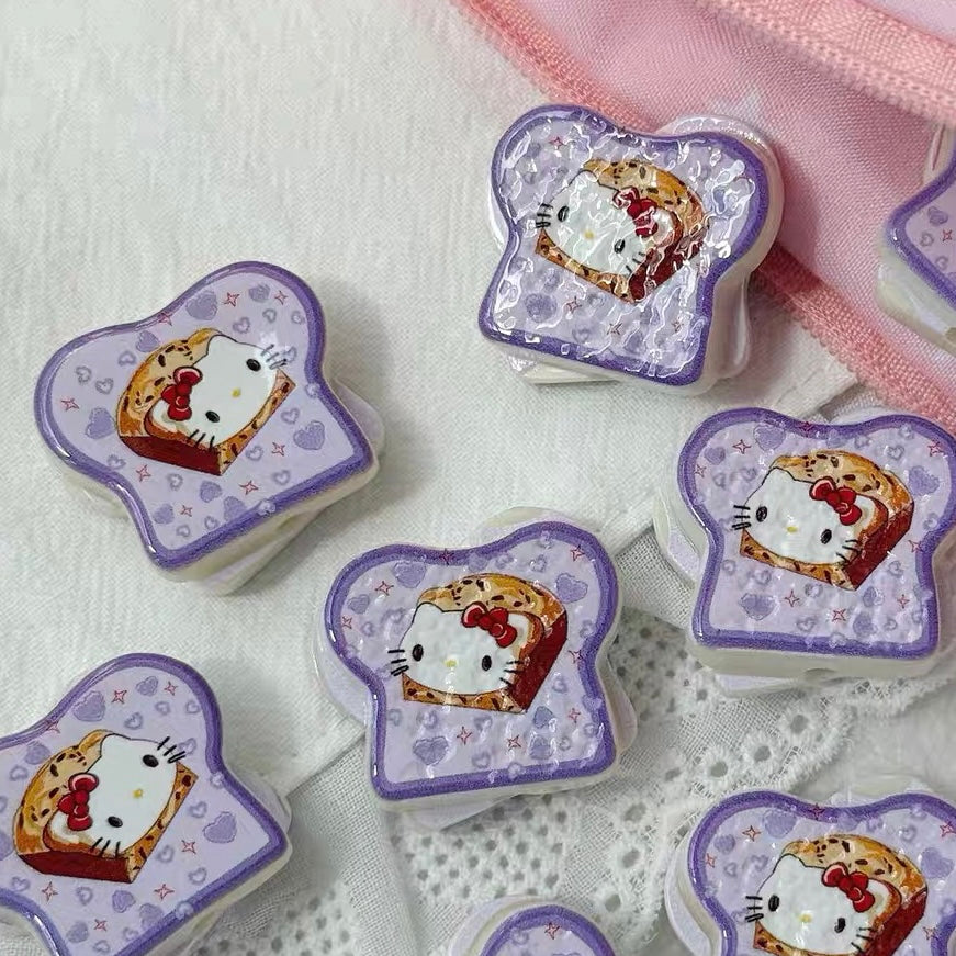 HK Bear Cute Resin Toast Beads