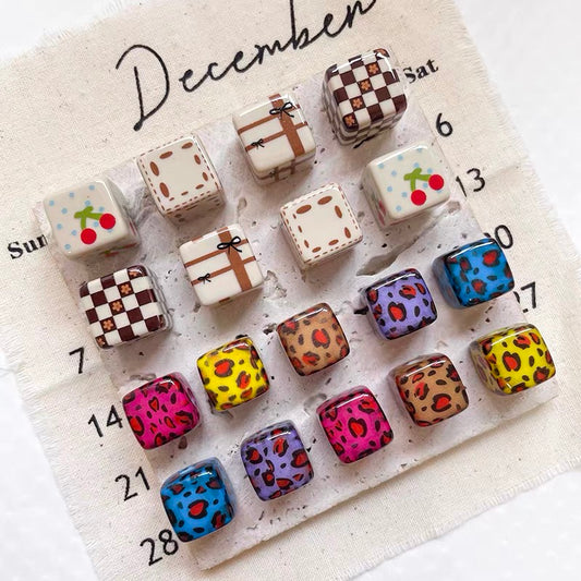 Vintage Coffee-colored Leopard Print Acrylic Square Beads