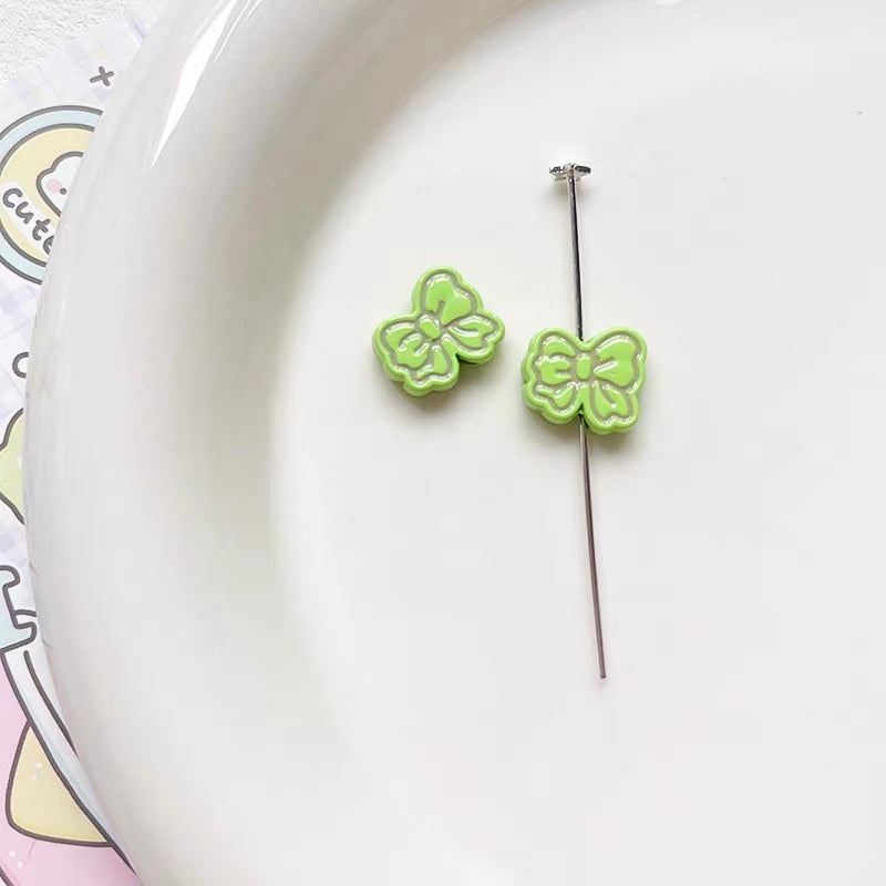 Polka Dot Bowknot Alloy Enameled 3D Beads