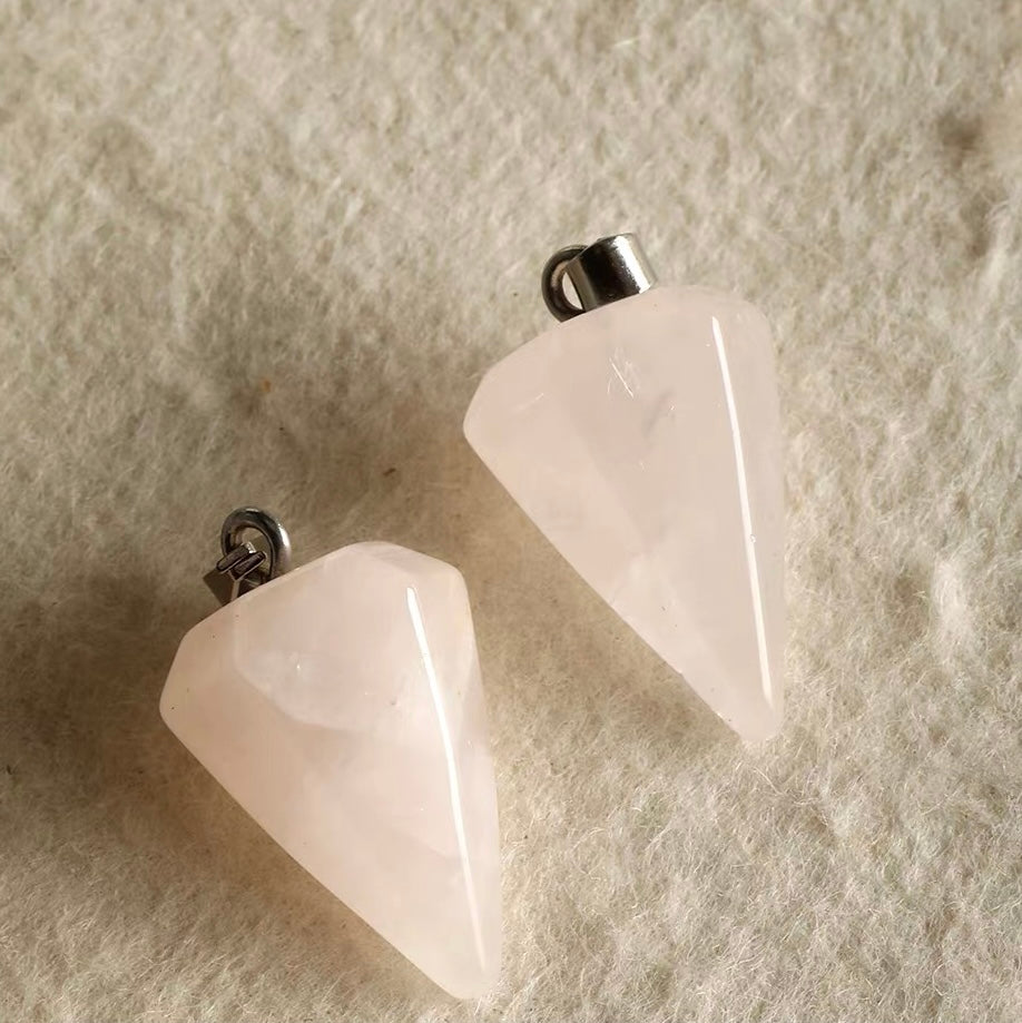 Natural Stone Faceted Triangular Hammer Pendant Beads