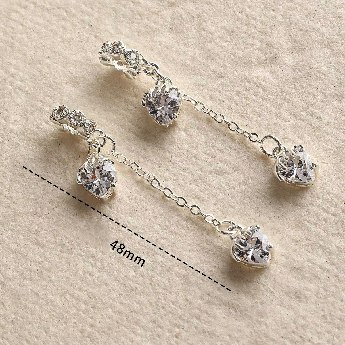 High color-retention copper-plated zircon-embedded bracelet pendant