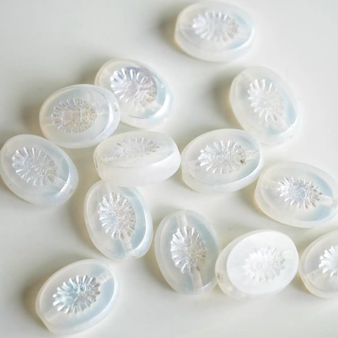 Czech Bead Kiwi Glass Vintage Beads