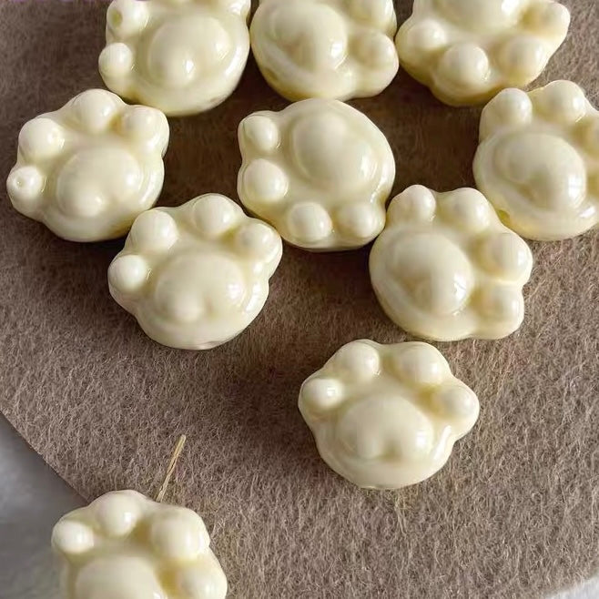 Shell Powder Pressed Cat Paw Beads